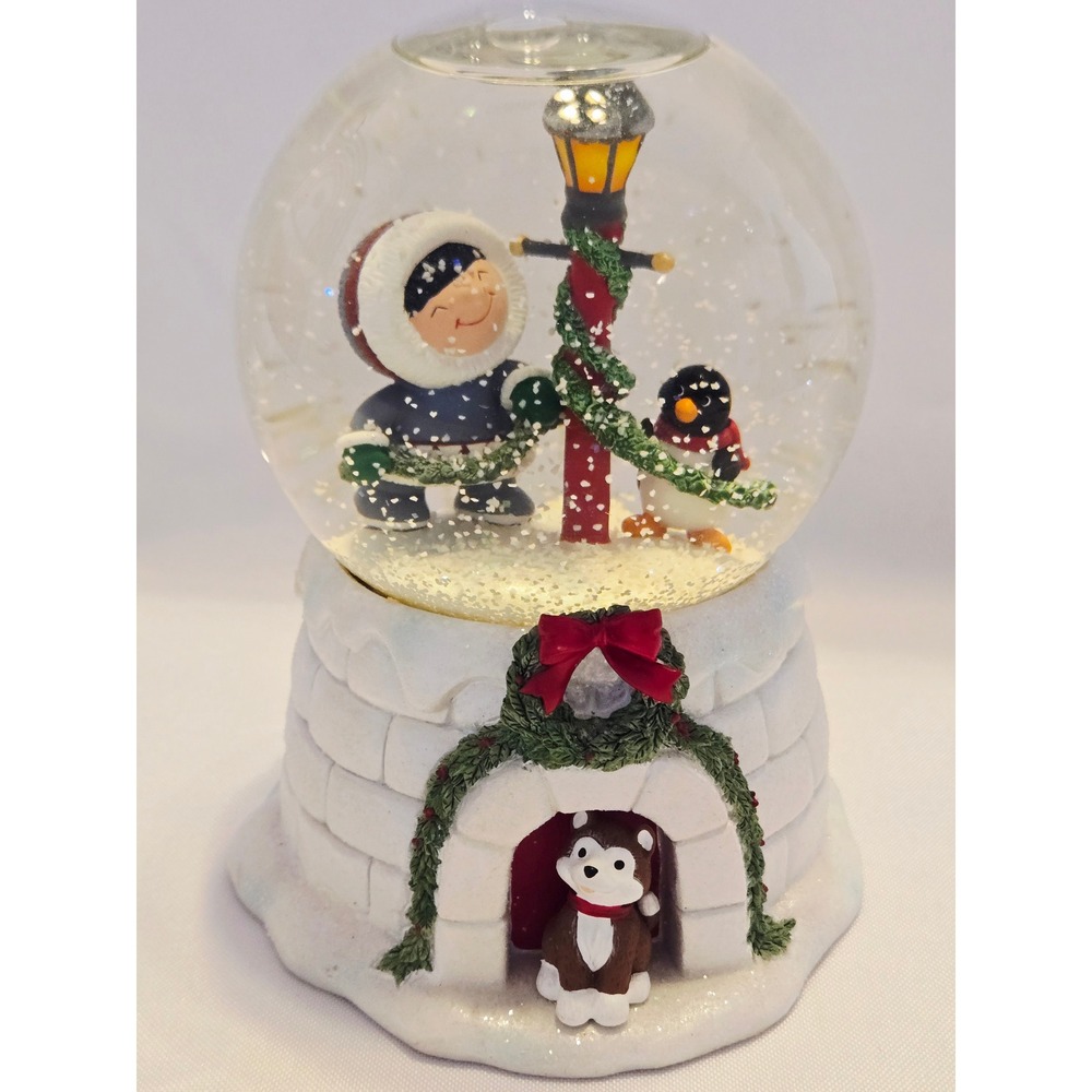 2006 Hallmark Keepsake‎ Frosty Friends Snow Globe Limited Edition